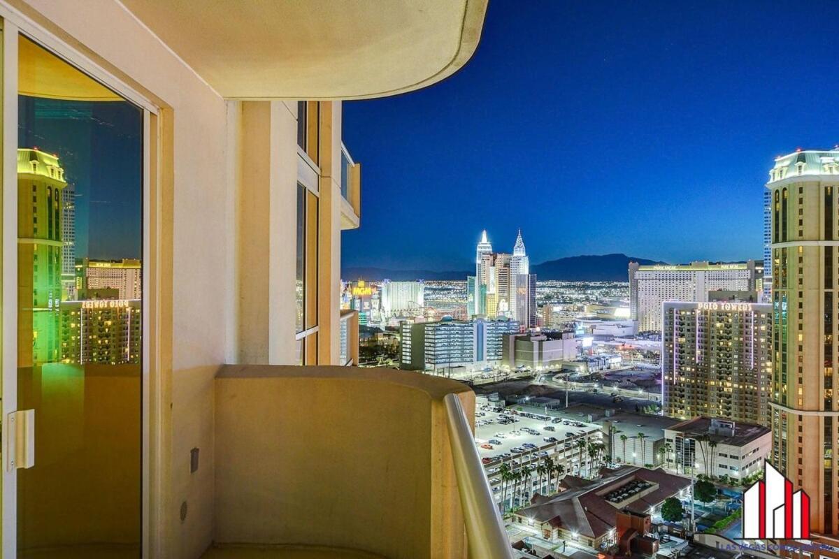 Mgm Signature-25-805 Balcony Strip Sphere F1 Views 라스베이거스 외부 사진