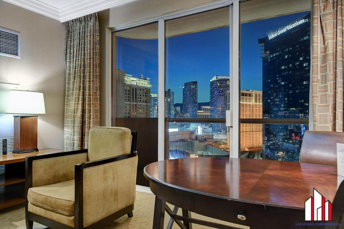 Mgm Signature-25-805 Balcony Strip Sphere F1 Views 라스베이거스 외부 사진